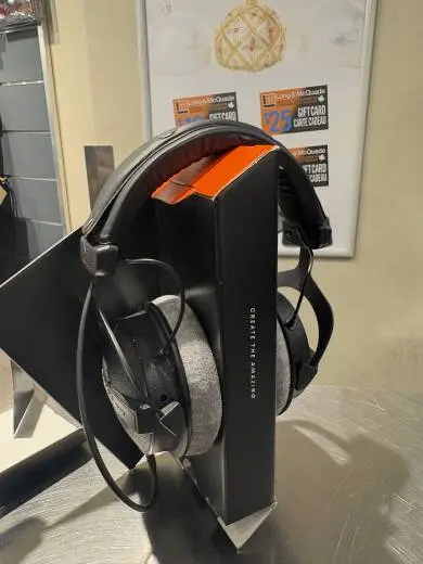 Beyerdynamic - DT770 PRO-250 2